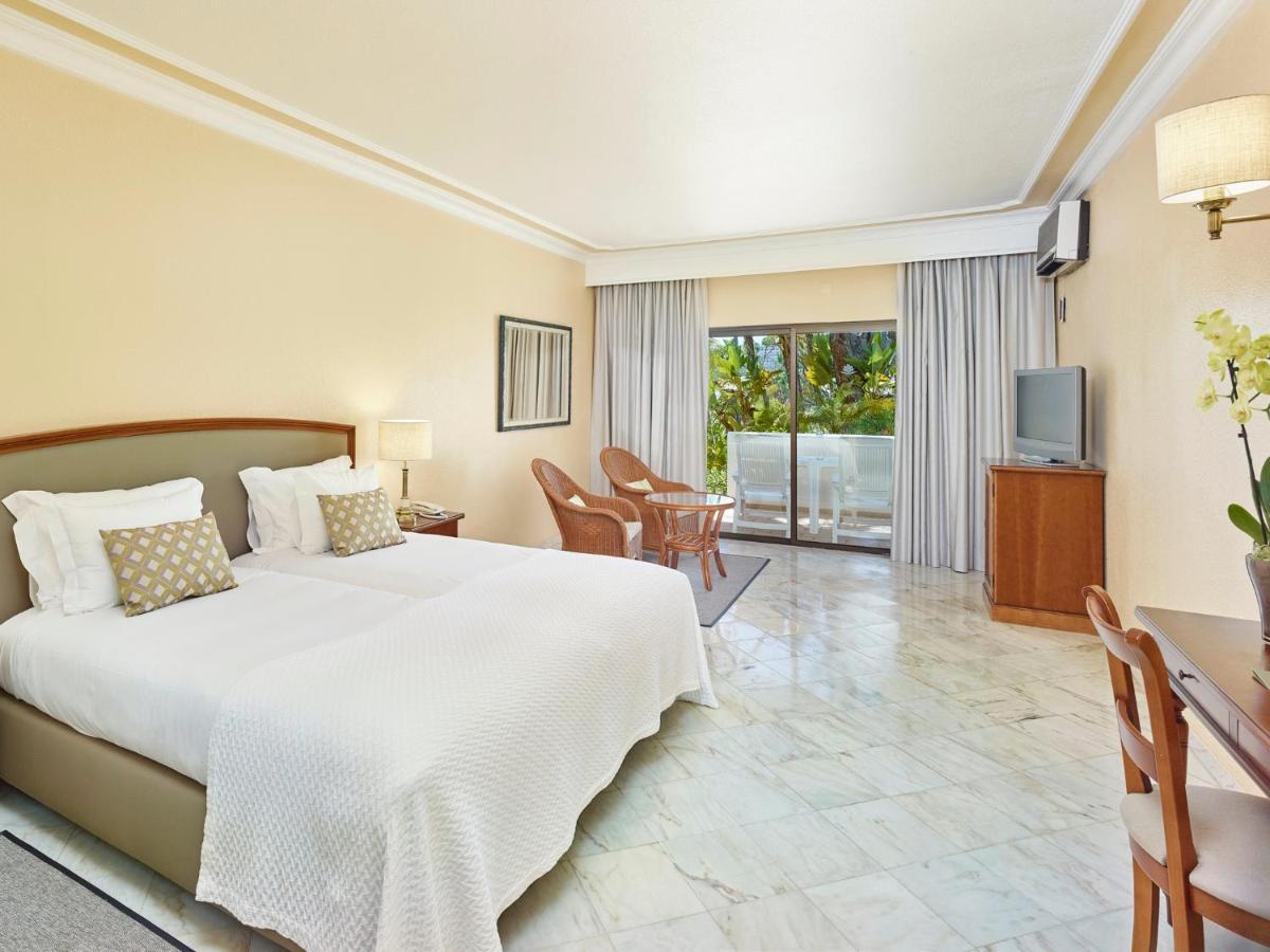 Ria Park Garden Hotel Алмансил Екстериор снимка