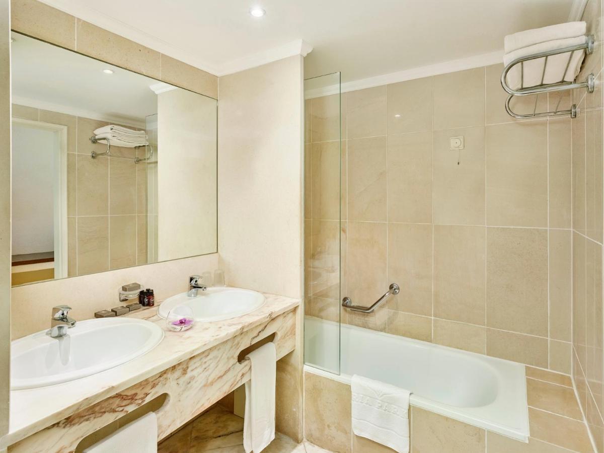 Ria Park Garden Hotel Алмансил Екстериор снимка